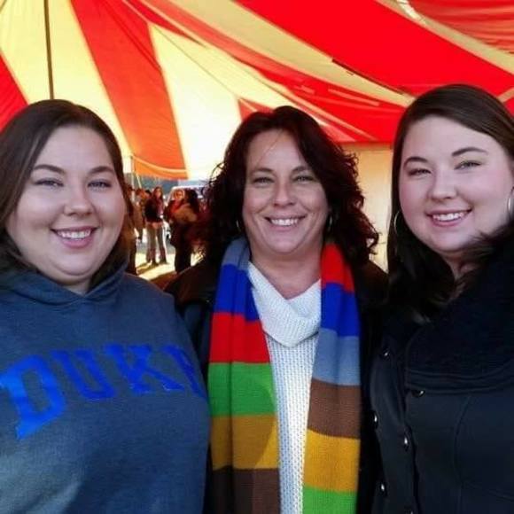 Meet your Posher, Andrea - Picture 1 of 1